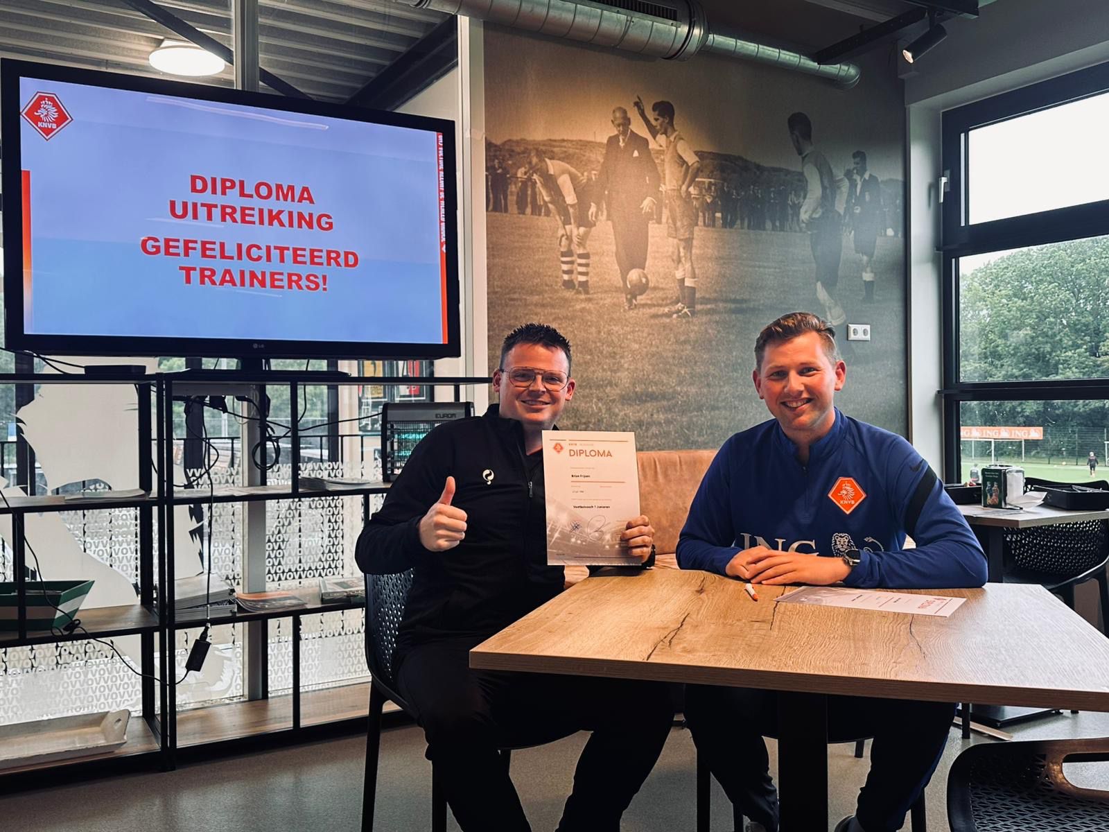 Brian Frijsen geslaagd voor VC1 trainersopleiding