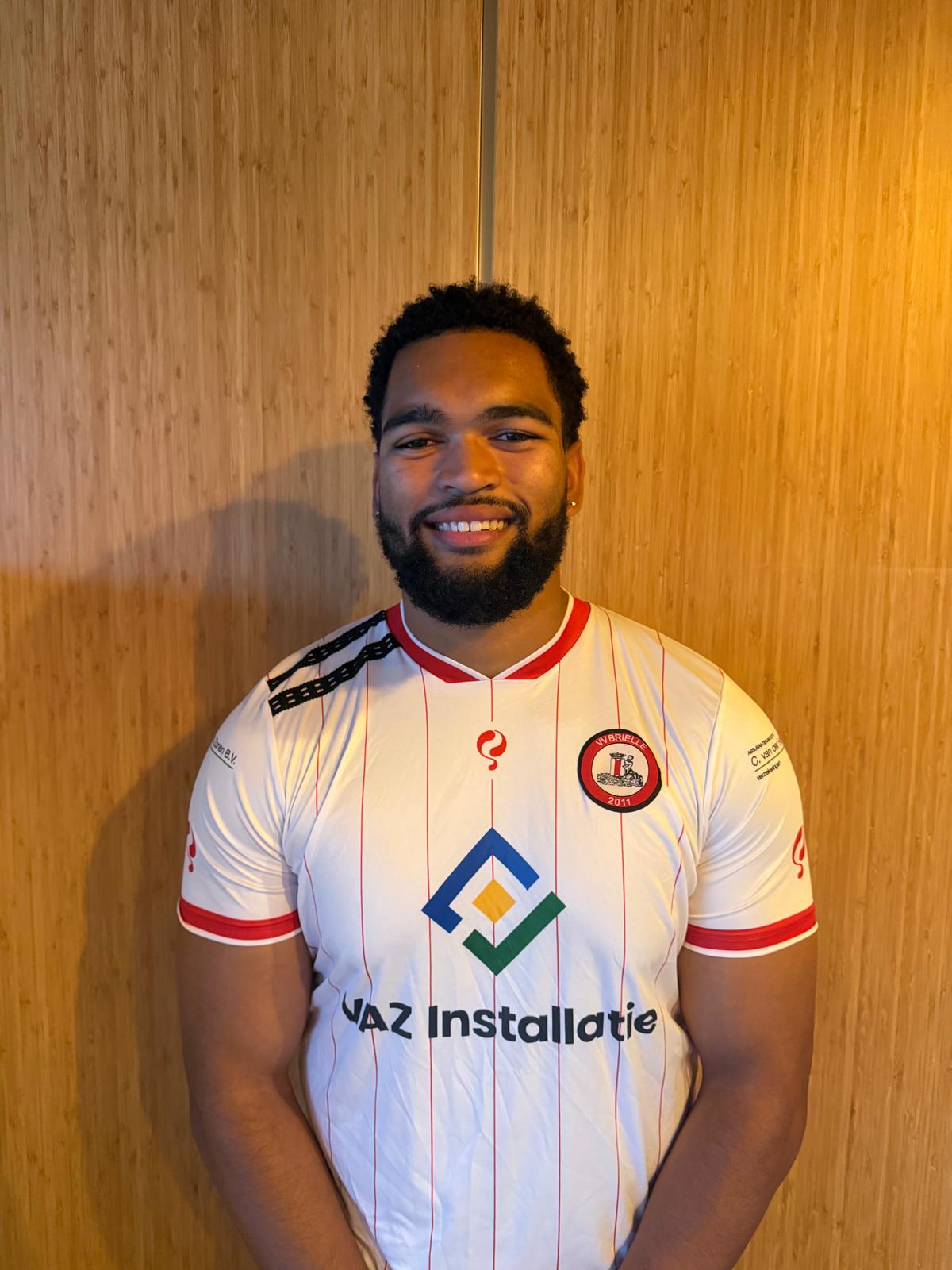 Elvin Santos sluit aan bij VV Brielle
