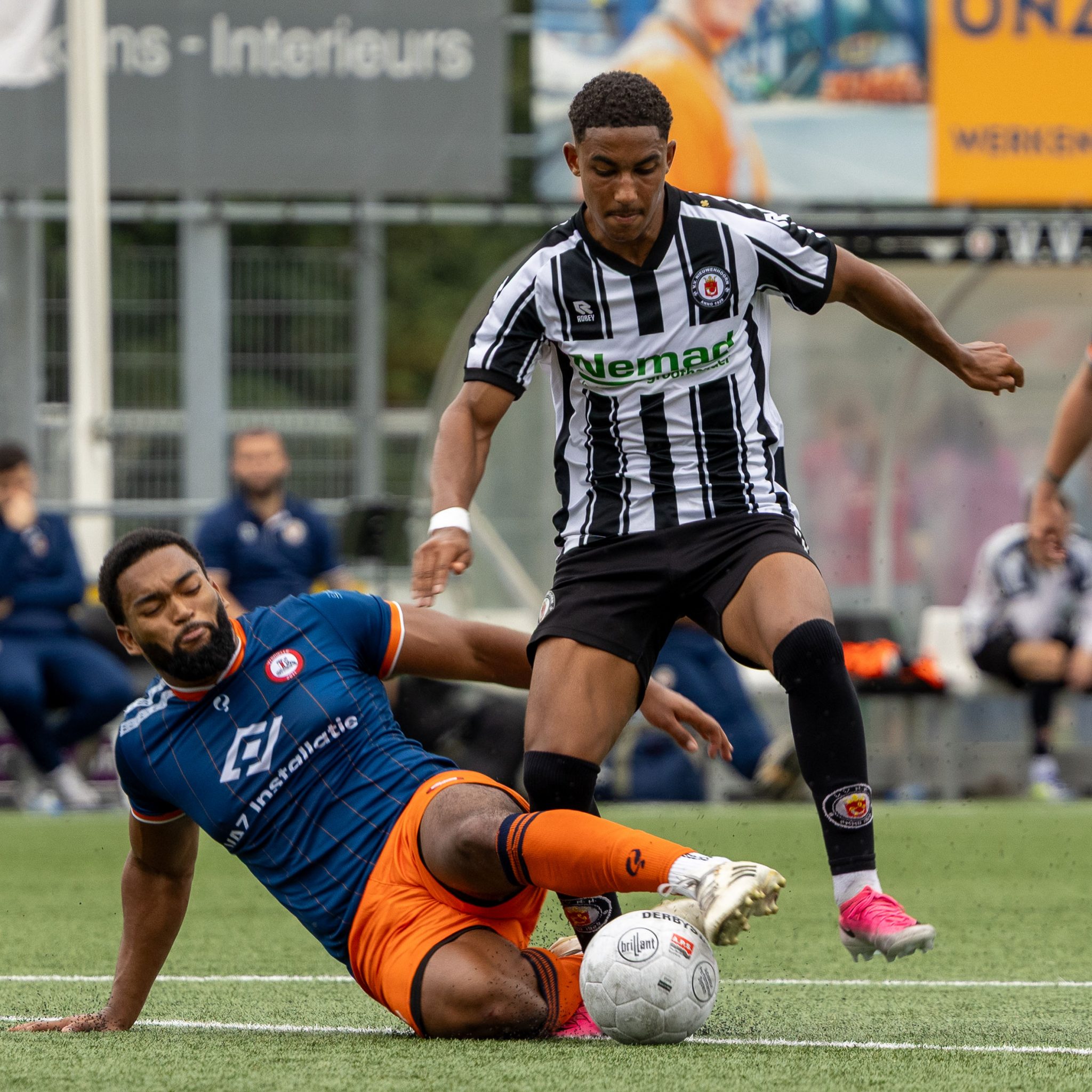 VV Brielle 1 kansloos tegen VV Nieuwenhoorn (7-0)