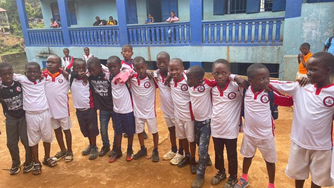 VV Brielle wint aan populariteit in Sierra Leone