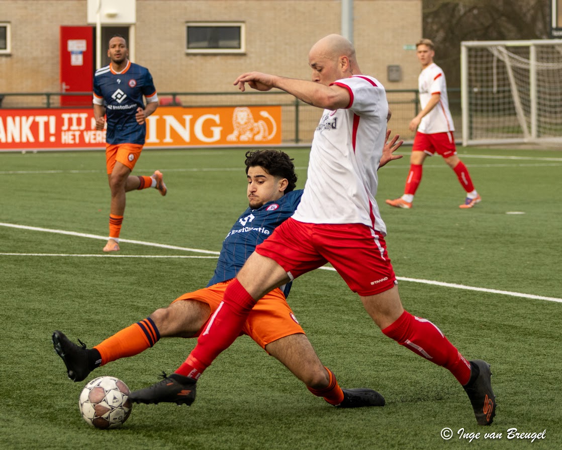 VV Brielle 1 wint derby bij VV Hellevoetsluis 1 (2-3)