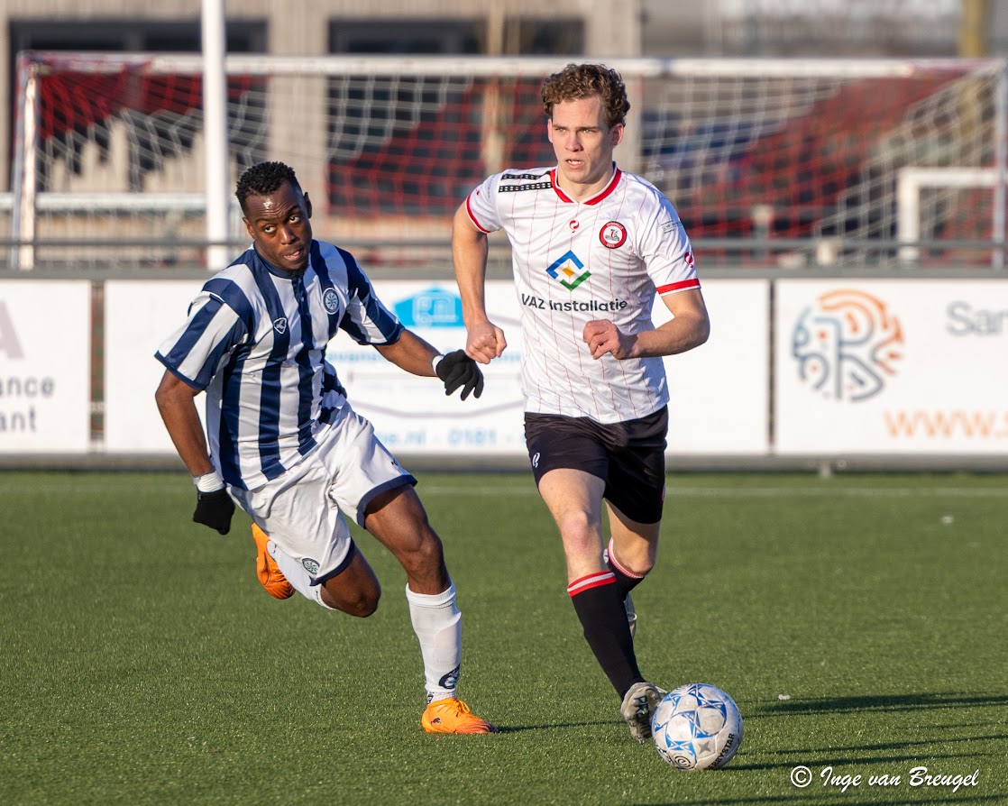 VV Brielle 1 wint met 4-1 van Neptunus-Schiebroek 1